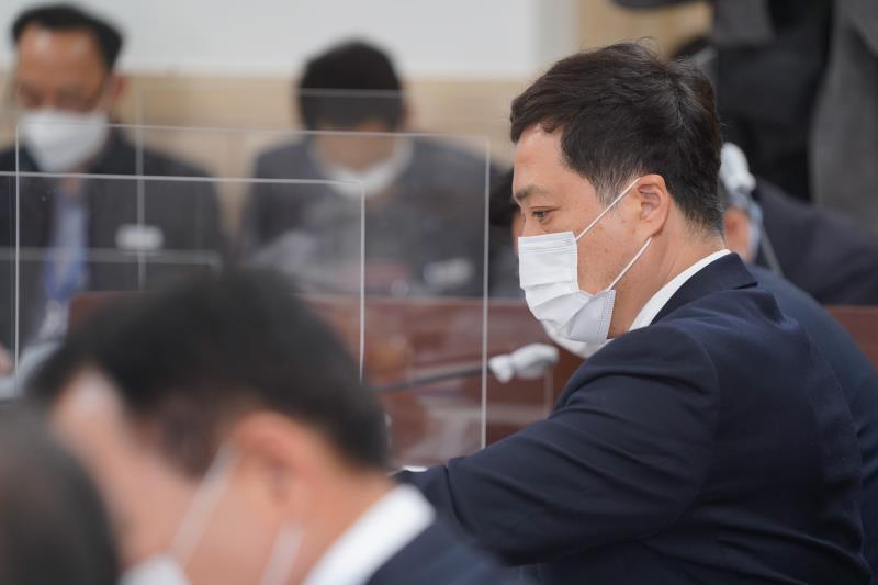 제348회 정례회 건설교통위원회 2020년도 행정사무감사_8