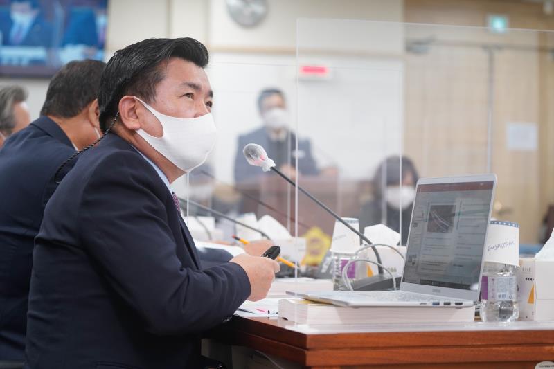 제348회 정례회 건설교통위원회 2020년도 행정사무감사_10