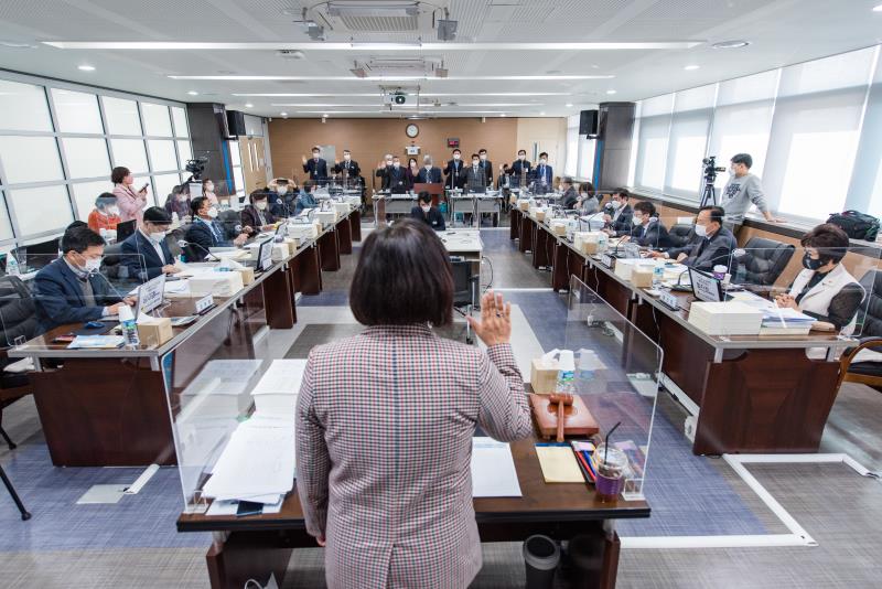 제348회 정례회 교육기획위원회 2020년도 행정사무감사_10