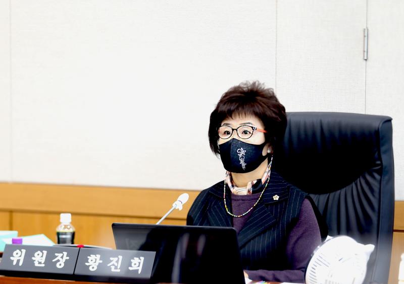 제348회 정례회 교육기획위원회 2020년도 행정사무감사_5