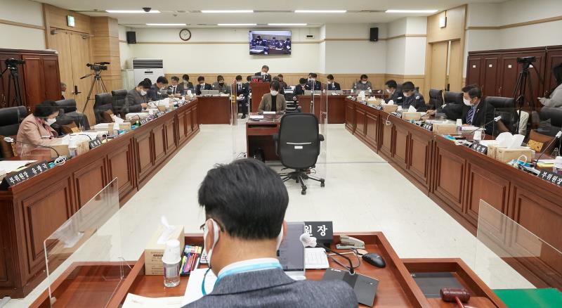 제348회 정례회 문화체육관광위원회 2020년도 행정사무감사_9