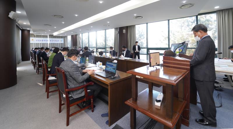 제348회 정례회 건설교통위원회 2020년도 행정사무감사_8