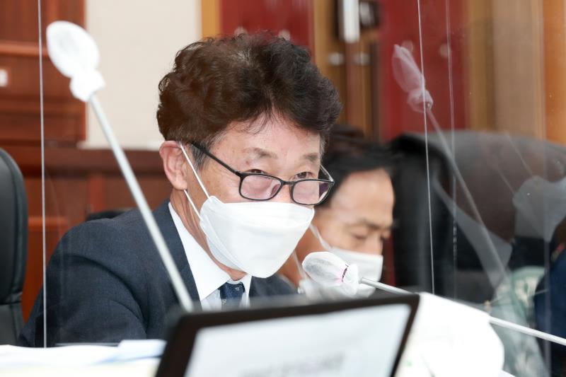 제348회 정례회 교육기획위원회 2020년도 행정사무감사_4