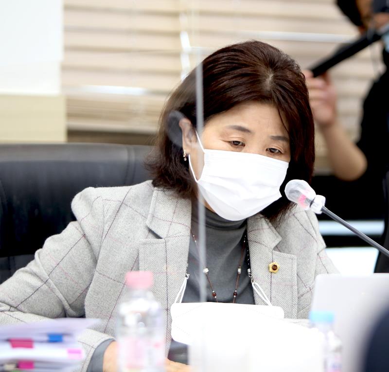 제348회 정례회 보건복지위원회 2020년도 행정사무감사_3