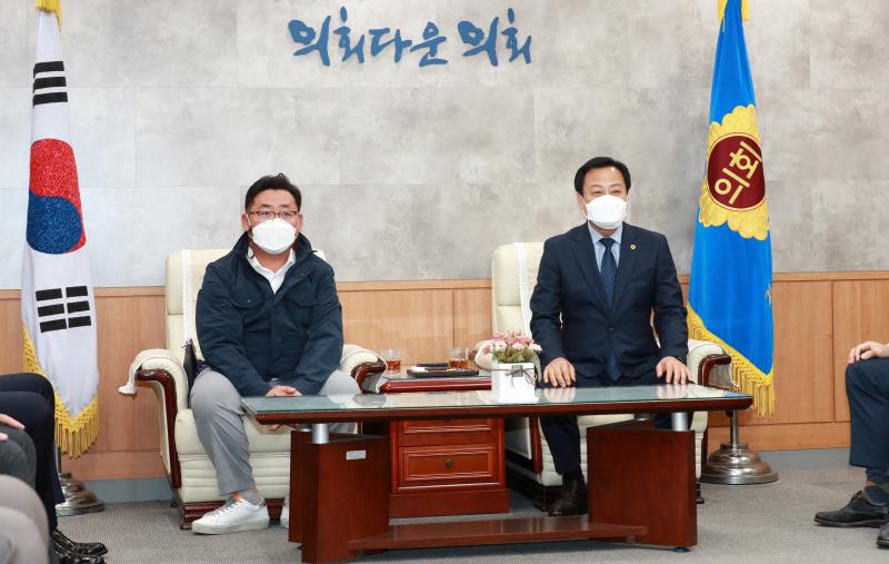 장현국 의장 이금회 접견_4