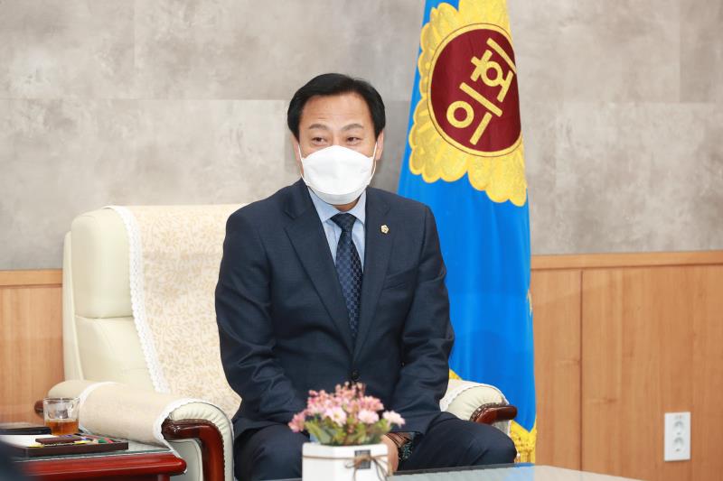 장현국 의장 이금회 접견_5