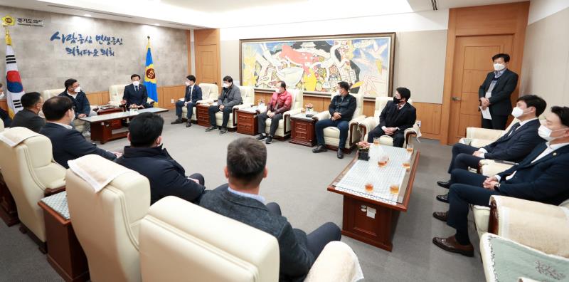 장현국 의장 이금회 접견_6