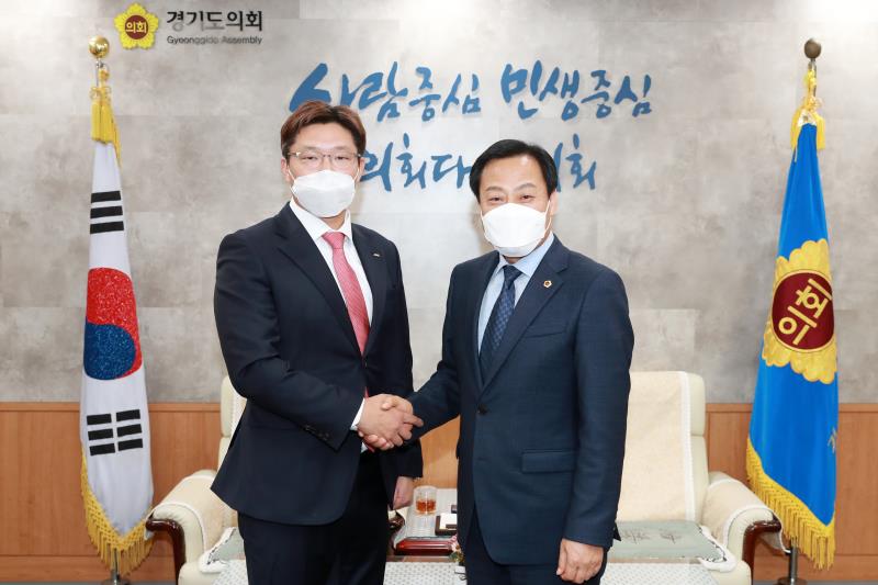 장현국 의장 이금회 접견_8