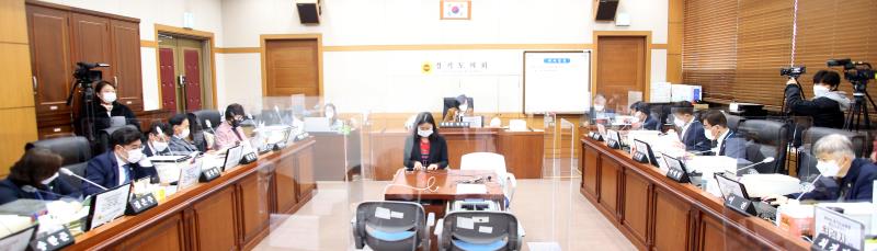 제348회 정례회 교육기획위원회 2020년도 행정사무감사_3