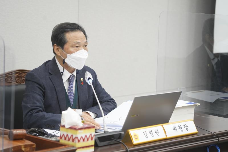 제348회 정례회 건설교통위원회 2020년도 행정사무감사_6