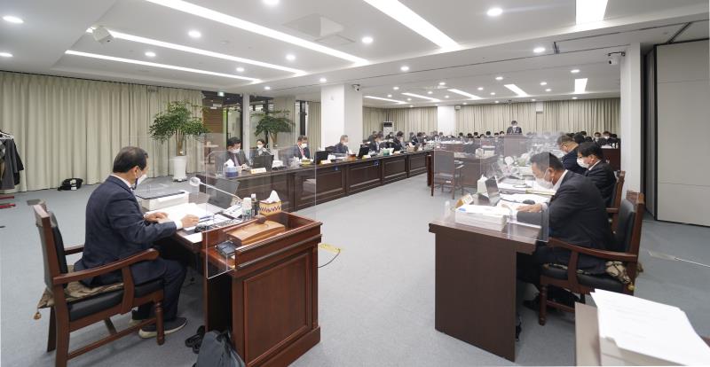 제348회 정례회 건설교통위원회 2020년도 행정사무감사_10