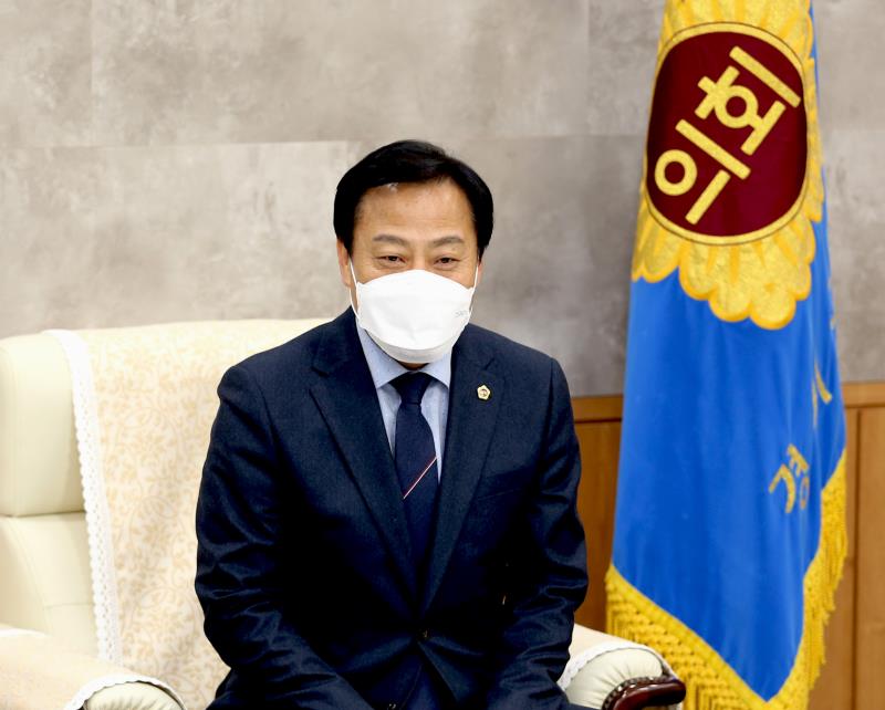 장현국의장 오향석 어린이집 원장 등 접견_2