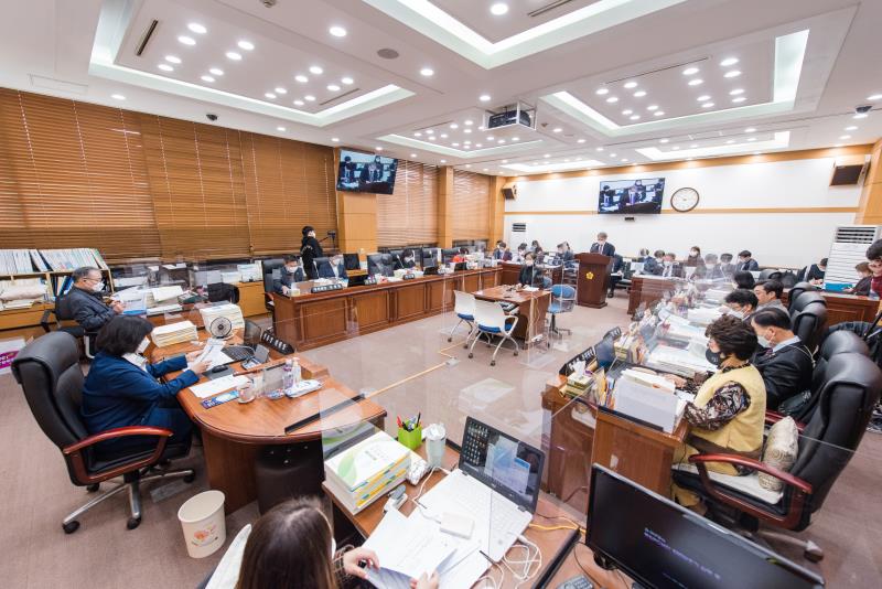 제348회 정례회 제4차 교육기획위원회 사진 7