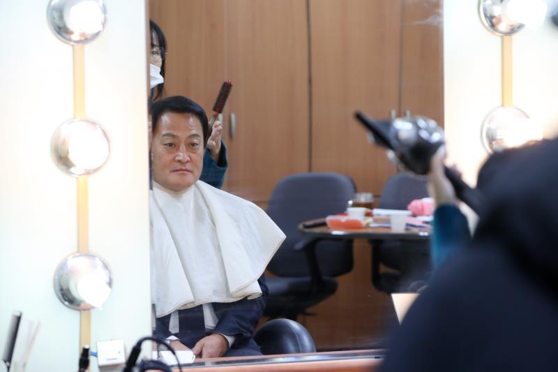 장현국 의장 OBS 뉴스오늘 생방송 스케치_2