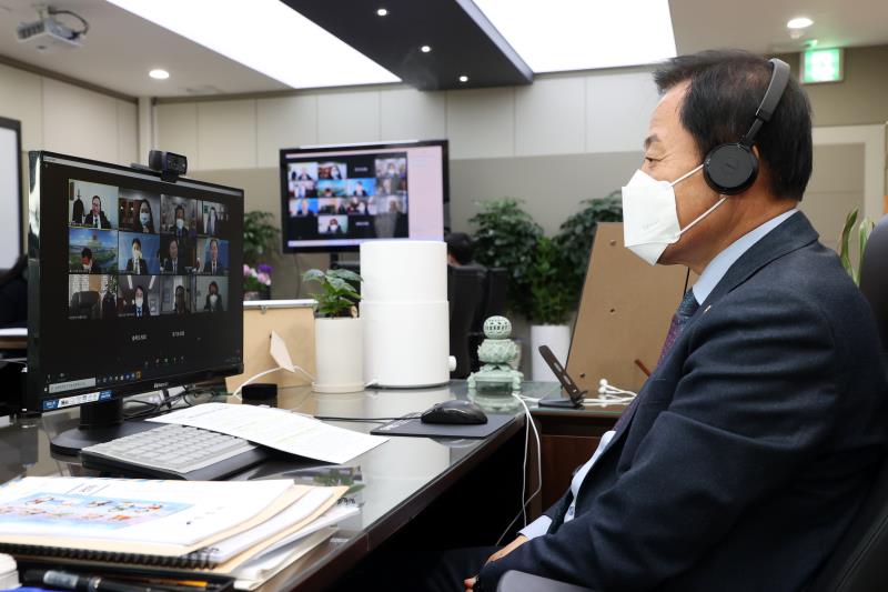 장현국 의장 참좋은지방정부 위원회 온택트 정책정담회_3