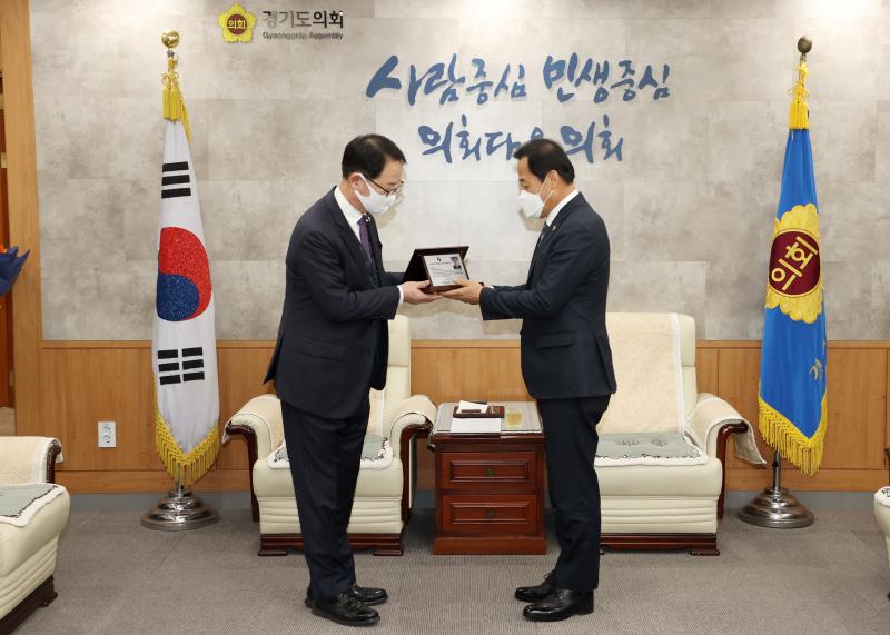 인천일보 제5회 경기의정대상 시상식_3