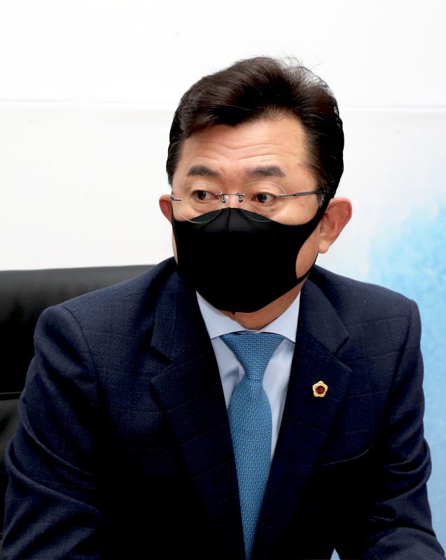 경기도의회 더불어민주당 대표단 예산관련 기자 정담회_2