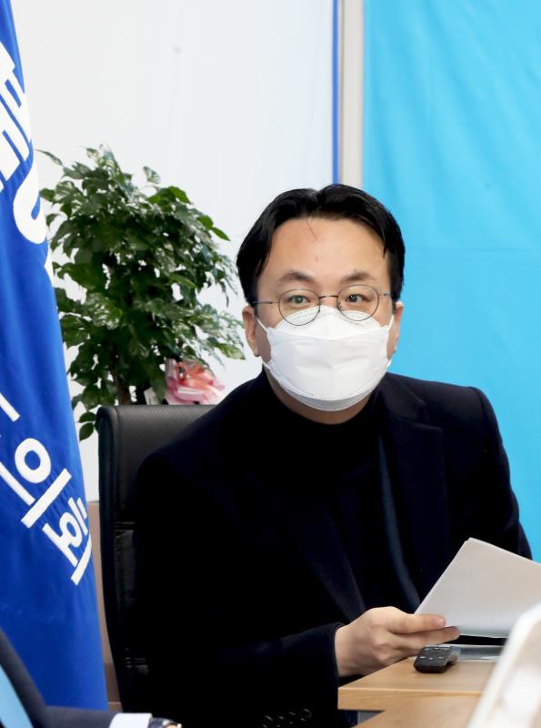 경기도의회 더불어민주당 대표단 예산관련 기자 정담회_7