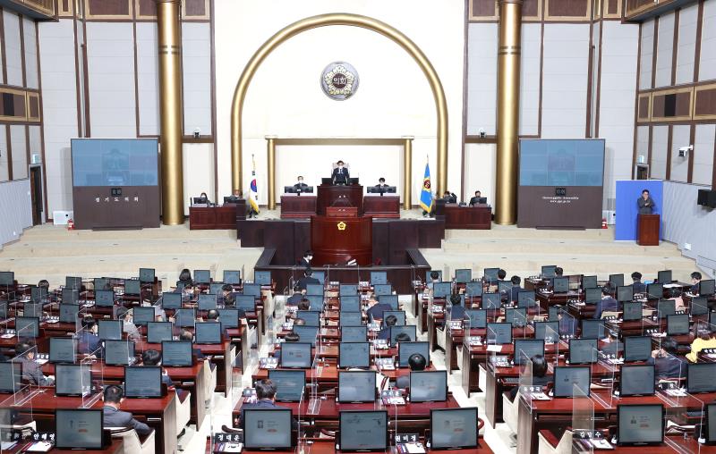 제348회 정례회 5차 본회의 폐회_8