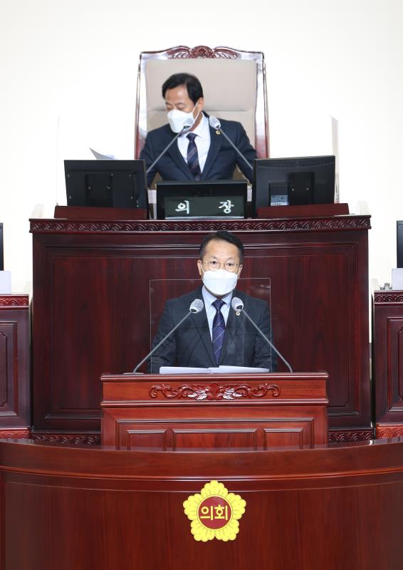 제348회 정례회 5차 본회의 폐회_10