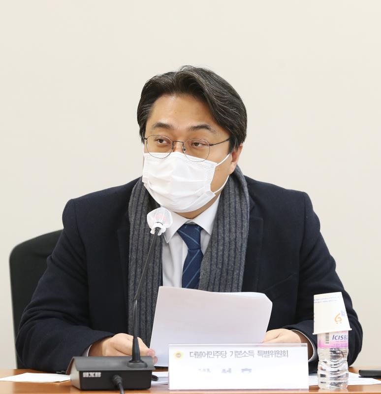 경기도의회 더불어민주당 제8차 기본소득특별위원회 회의_9