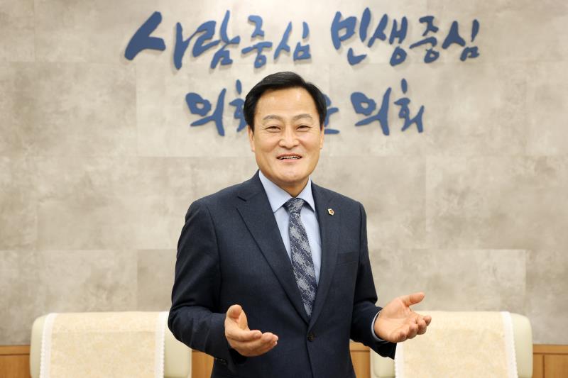 장현국 의장 새해 인사 인터뷰