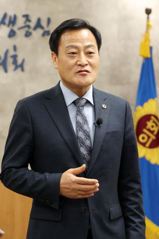 장현국 의장 새해 인사 인터뷰_7
