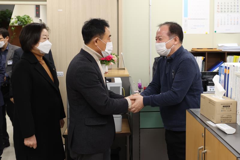 의장단 의회사무처 순회 연말인사_10