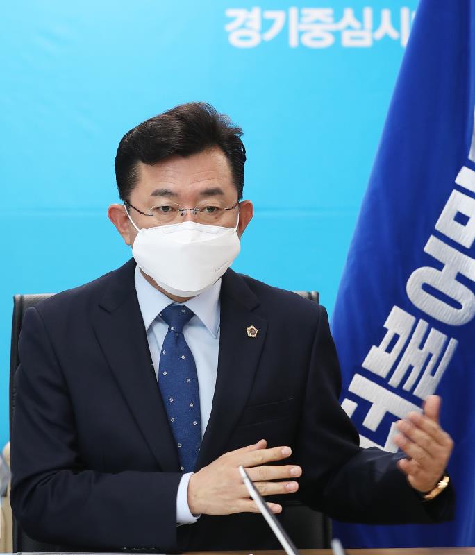 박근철 대표의원 6개 언론사 신년합동  인터뷰 사진촬영_7