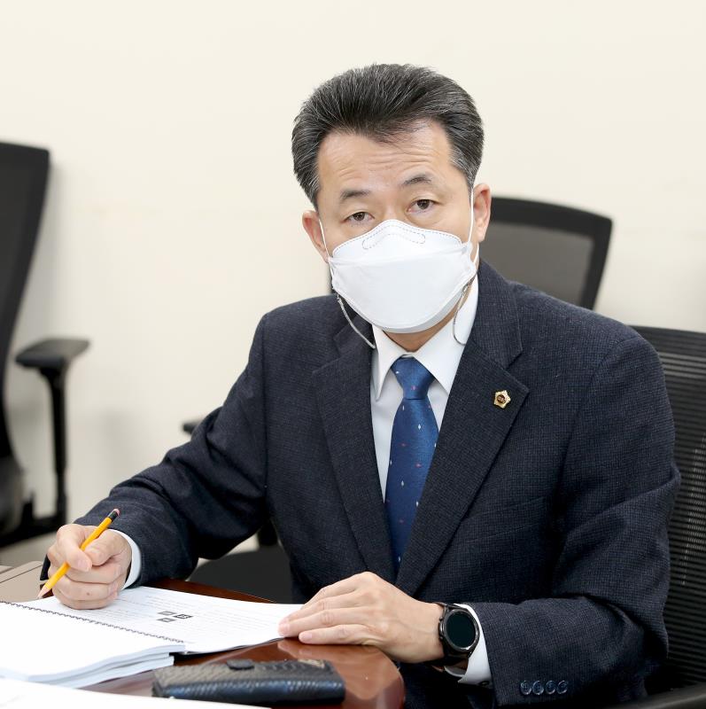 경기도의회 입법정책연구용역 최종보고회_4