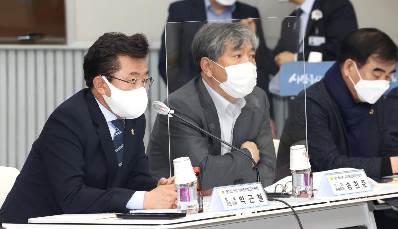 경기도의회 자치분권발전위원회 회의_6