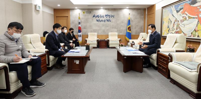 장현국 의장 김종우 경기도공공기관노동조합총연맹 의장 등 접견