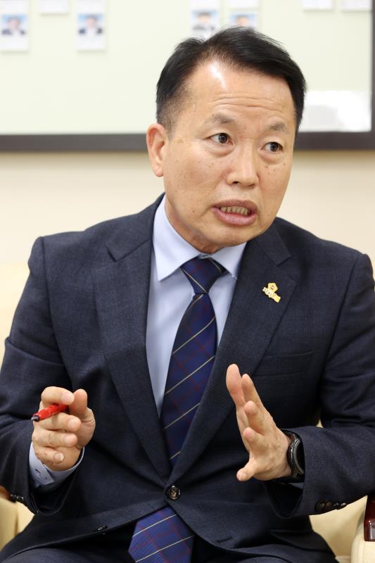 정승현 의회운영위원장 경인경제 인터뷰_8