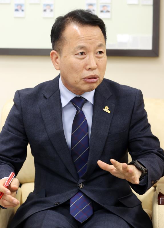 정승현 의회운영위원장 경인경제 인터뷰_9