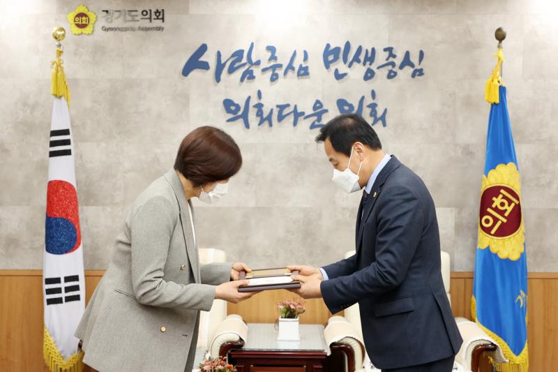 사진자료