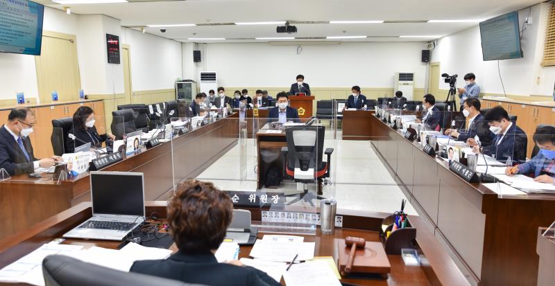 제351회 임시회 제1차 기획재정위원회_4