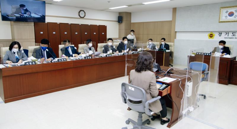 제351회 임시회 제1차 안전행정위원회_4