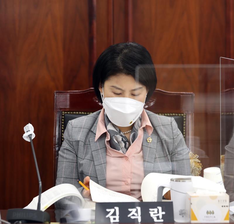 제351회 임시회 제3차 건설교통위원회_8