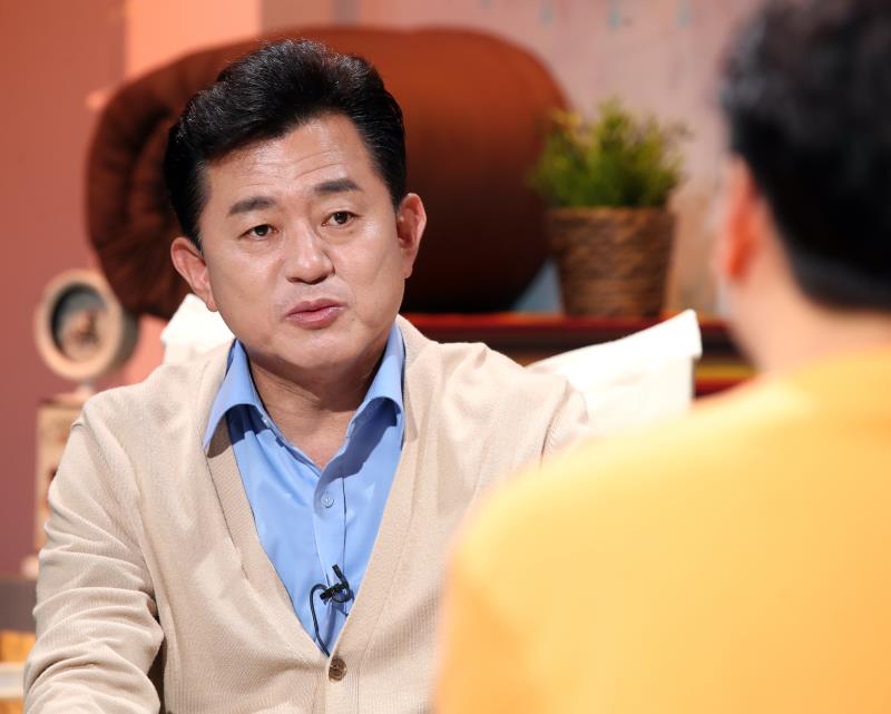 경기도의회 더불어민주당 박근철대표 SK브로드밴드 의정토크쇼 출연_3