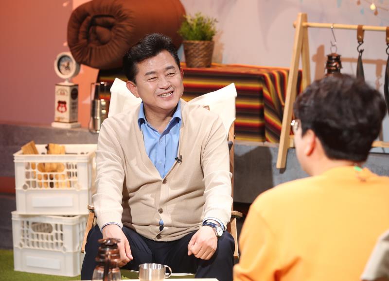 경기도의회 더불어민주당 박근철대표 SK브로드밴드 의정토크쇼 출연_7