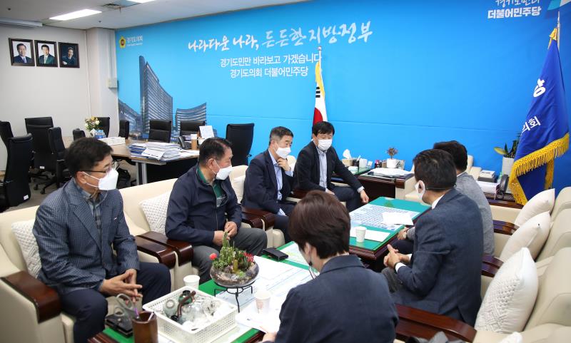 사진자료
