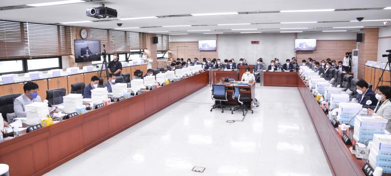 제352회 정례회 제1차 예산결산특별위원회_4