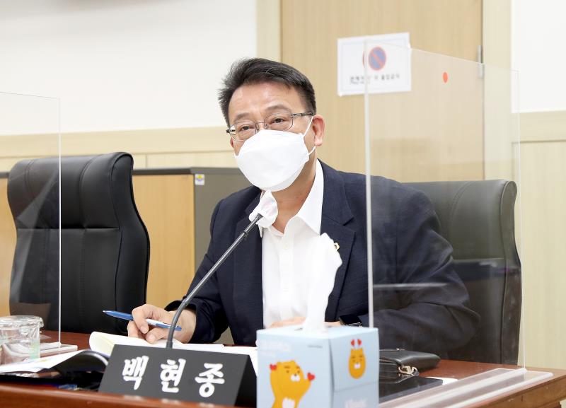 제353회 임시회 제1차 여성가족교육위원회 사진 10