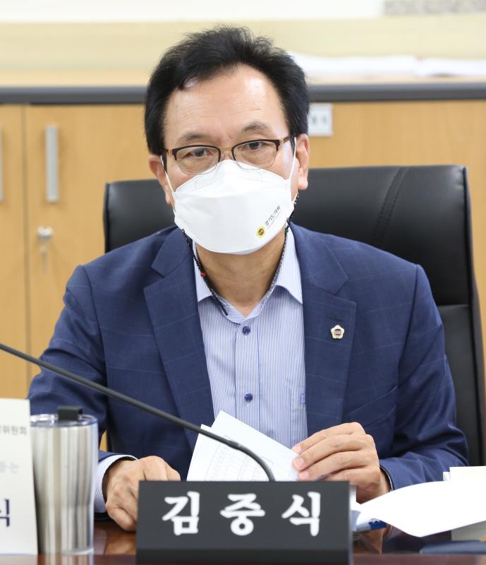 제354회 임시회 1차 기획재정위원회 사진 7