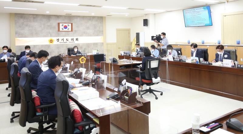 제354회 임시회 1차 기획재정위원회 사진 10