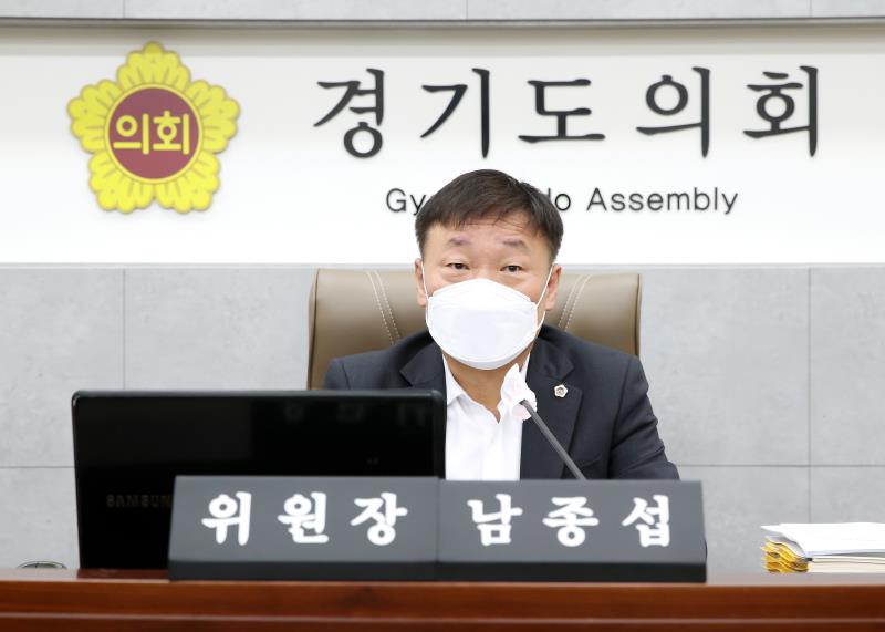 제354회 임시회 1차 교육행정위원회 사진 5