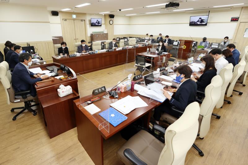 제354회 임시회 제1차 경제노동위원회 사진 5
