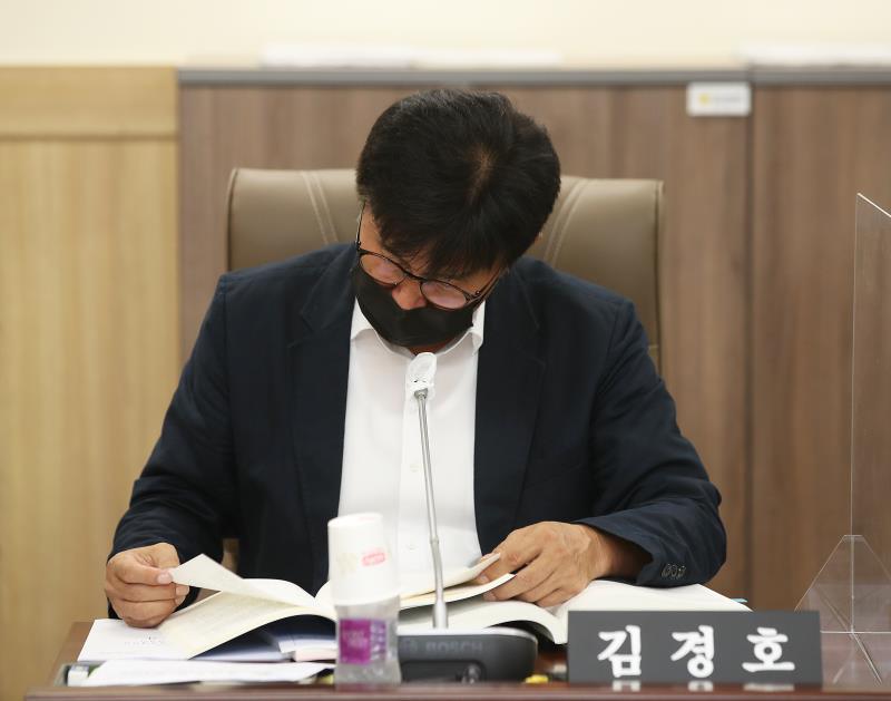 제354회 임시회 1차 농정해양위원회 사진 8