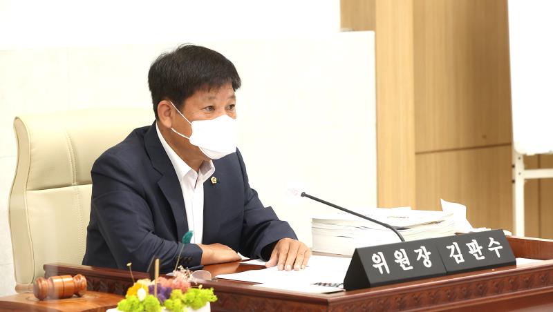 제354회 임시회 제2차 안전행정위원회 상임위회의 사진 5