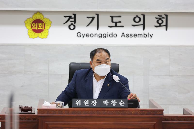 제354회 임시회 1차 여성가족평생교육위원회 사진 2